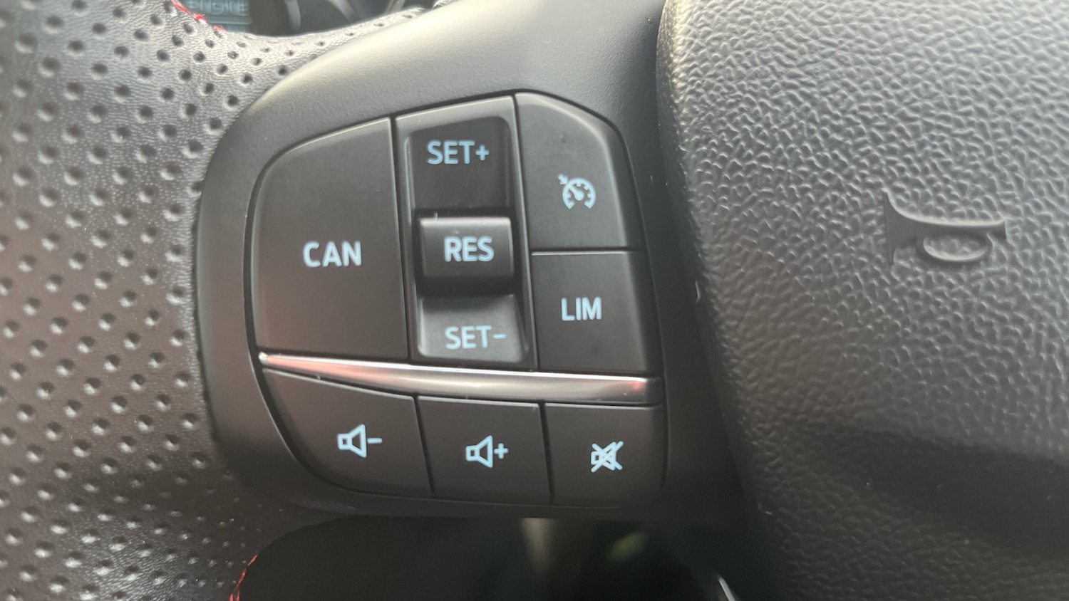 Used Ford Puma 2022 for sale - 77023920: Photo 24