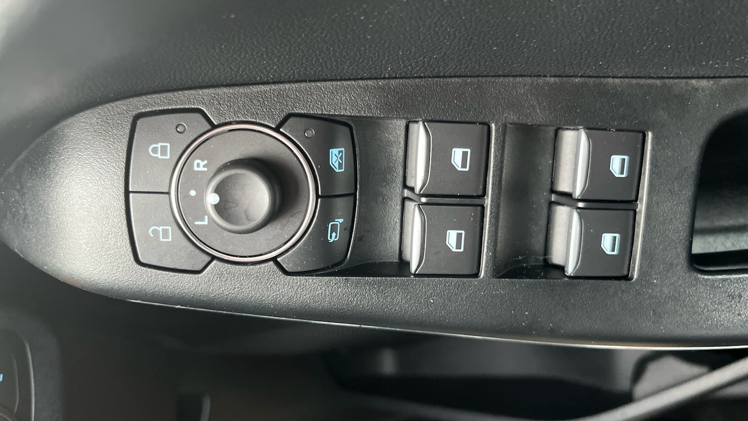 Used Ford Puma 2022 for sale - 77023920: Photo 26