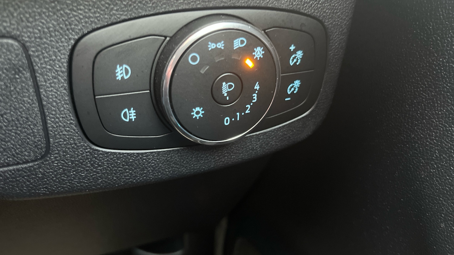 Used Ford Puma 2022 for sale - 77023920: Photo 27