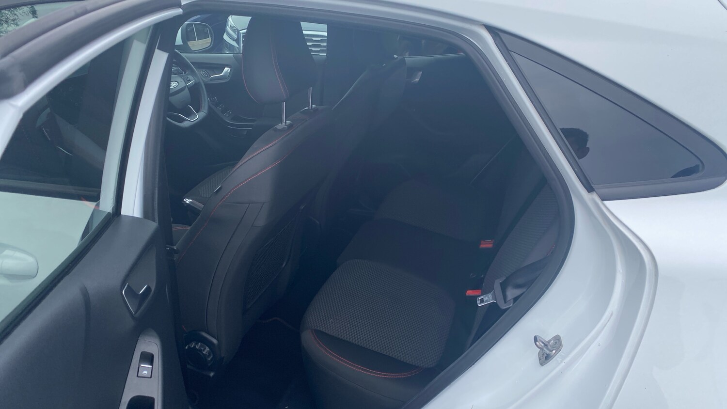 Used Ford Puma 2020 for sale - 76193078: Photo 16