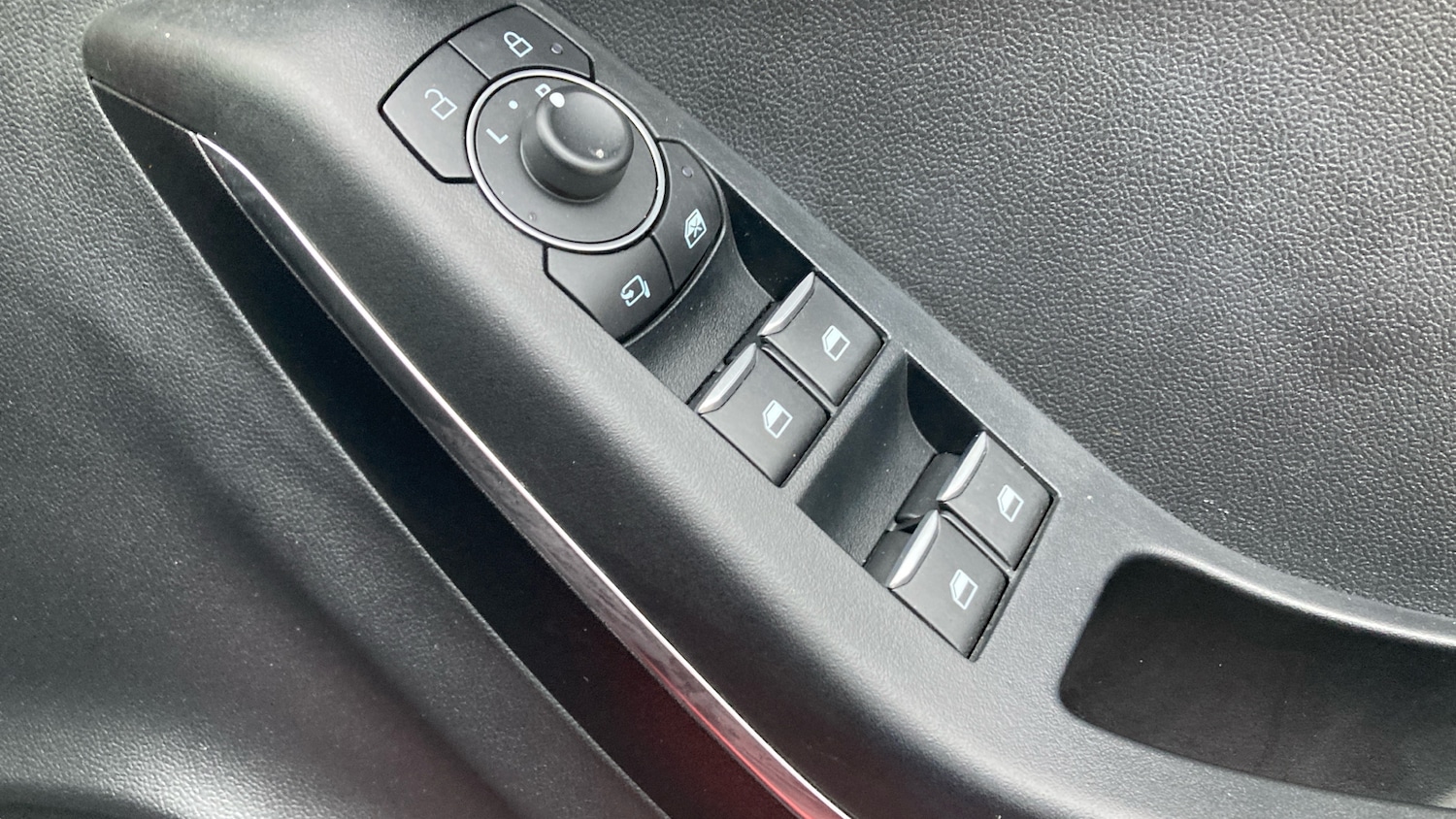 Used Ford Puma 2022 for sale - 78166109: Photo 21