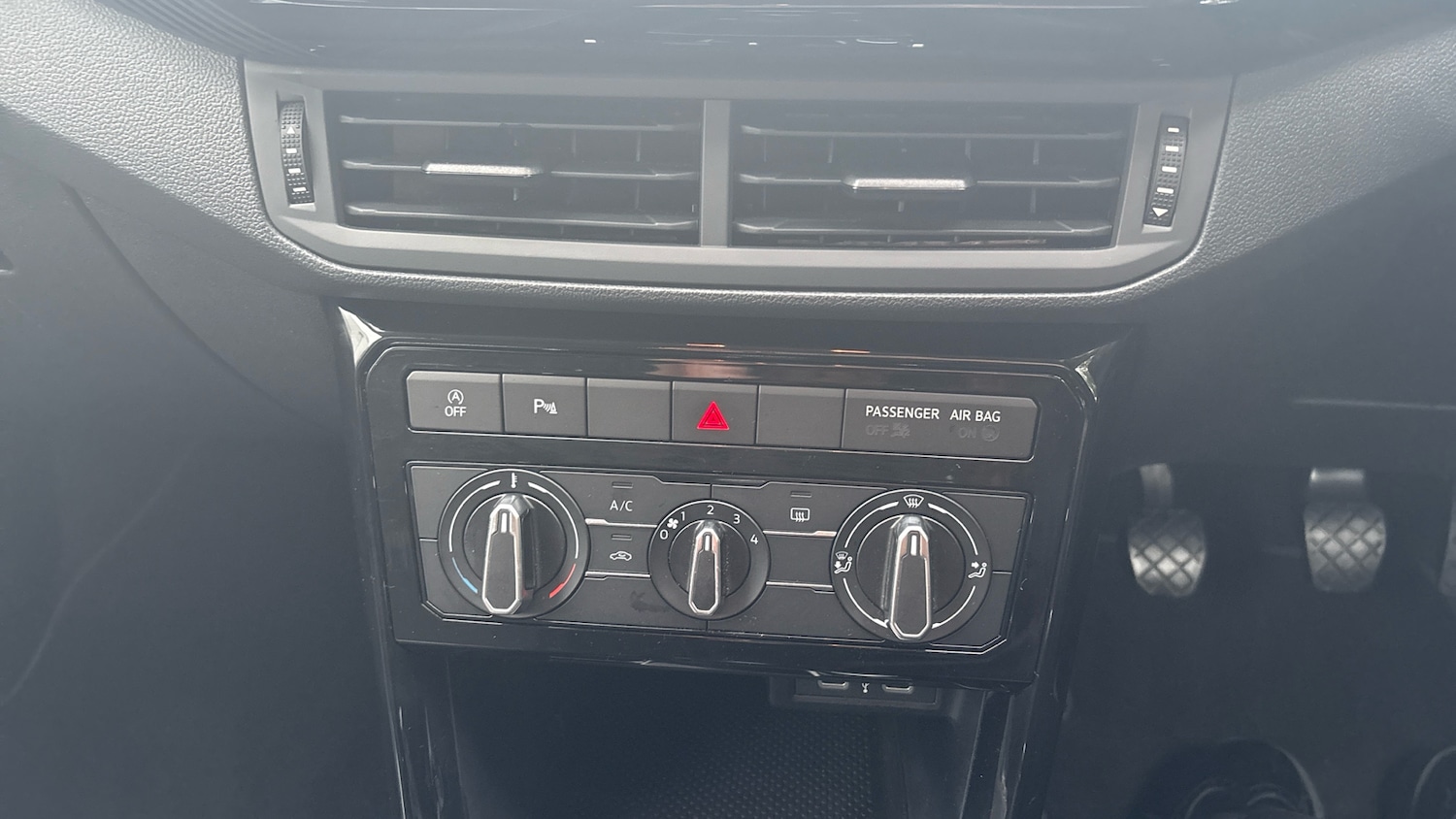 Used Volkswagen T-Cross 2023 for sale - 76784796: Photo 37