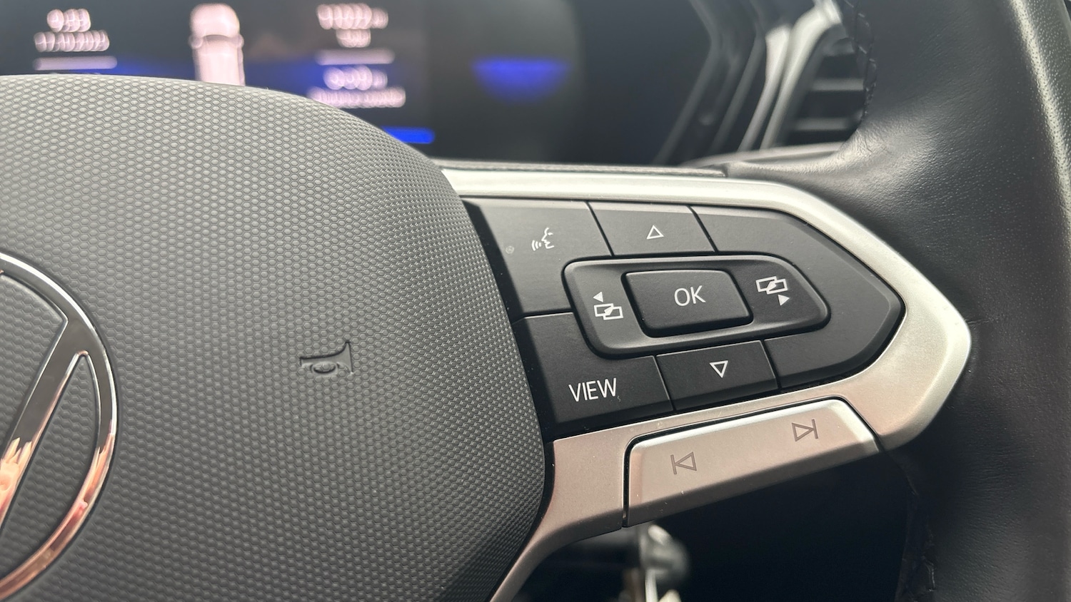 Used Volkswagen T-Cross 2023 for sale - 76784796: Photo 43