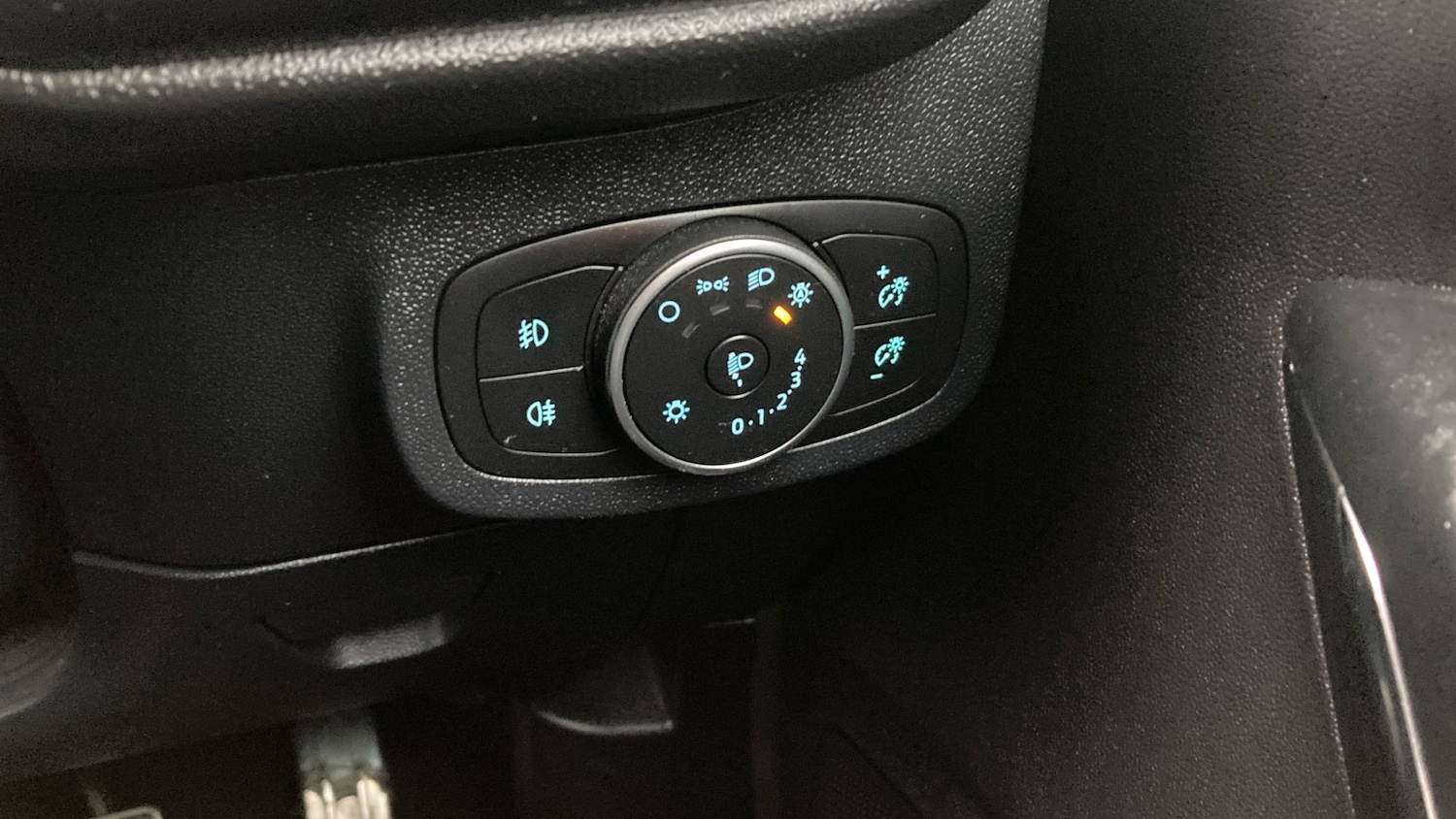 Used Ford Fiesta 2020 for sale - 77718510: Photo 22