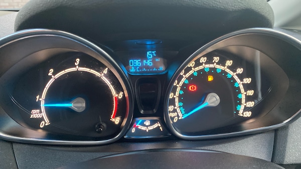 Used Ford Fiesta 2015 for sale - 76249275: Photo 40