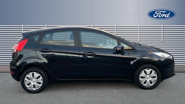 Used Ford Fiesta 2015 for sale - 76249275: Photo 5