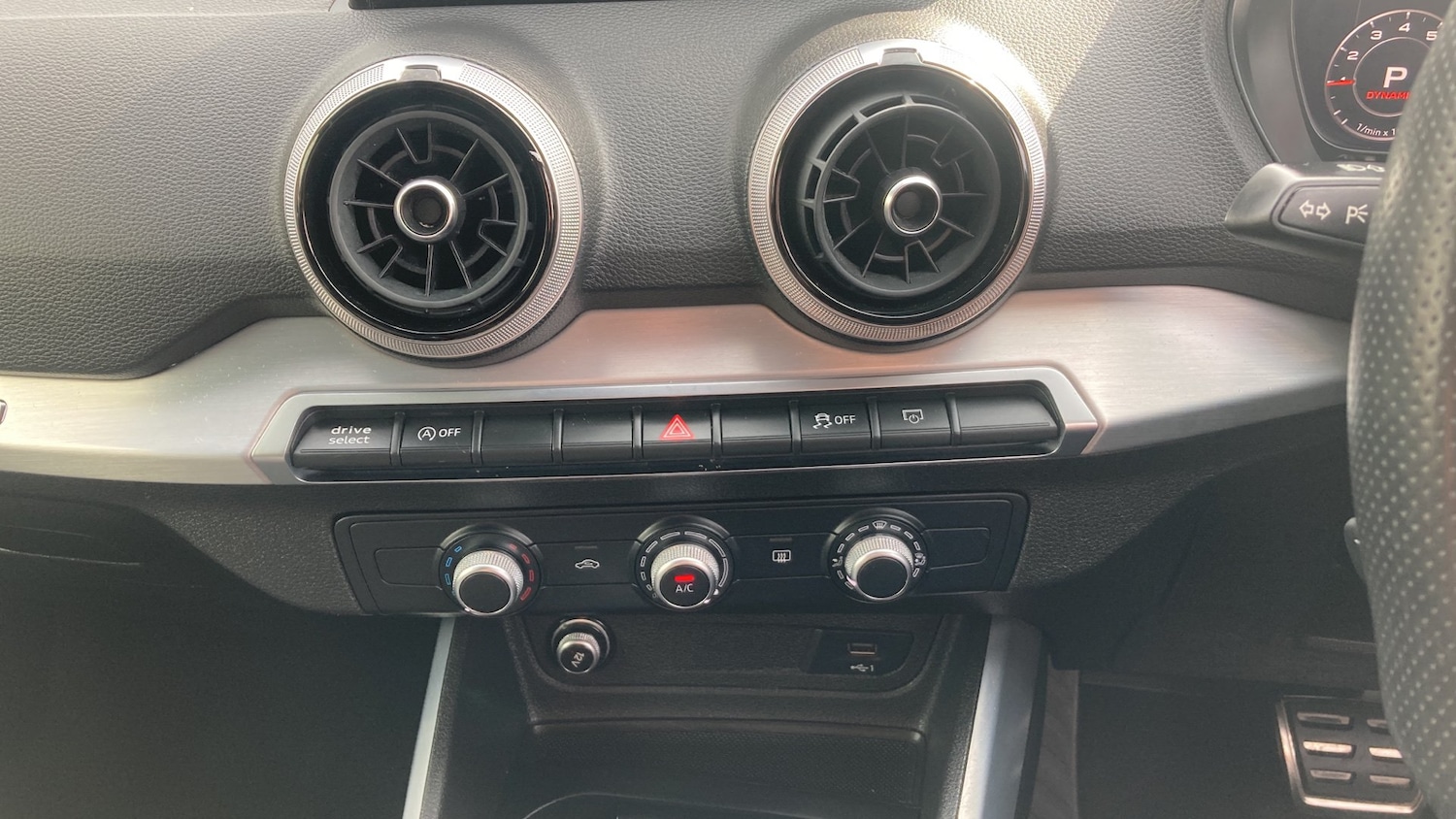 Used Audi Q2 2021 for sale - 77004212: Photo 37