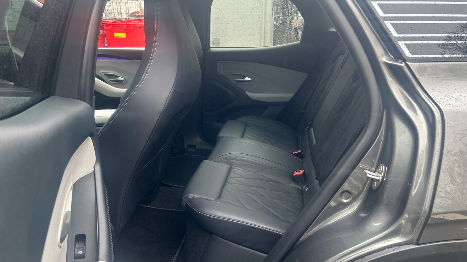 Used Ford Explorer 2025 for sale - 77541279: Photo 16