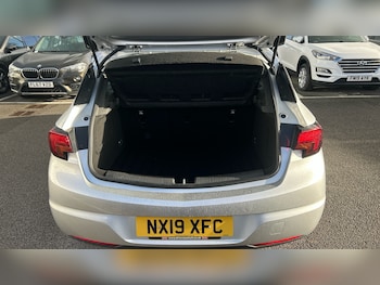 Used Vauxhall Astra 2019 for sale - 76603253: Photo