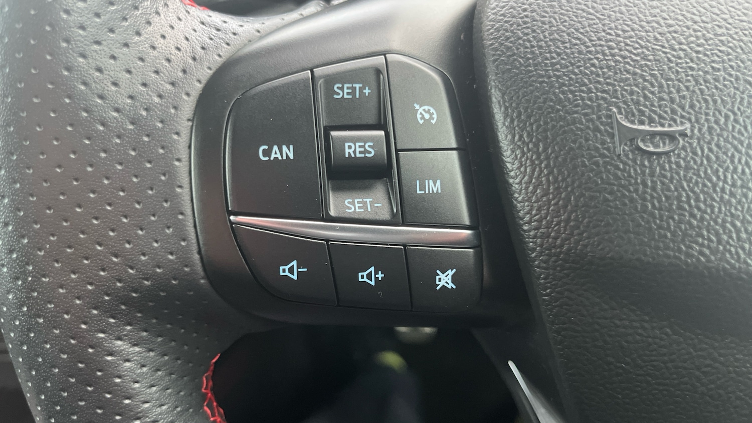 Used Ford Focus 2023 for sale - 77005828: Photo 26