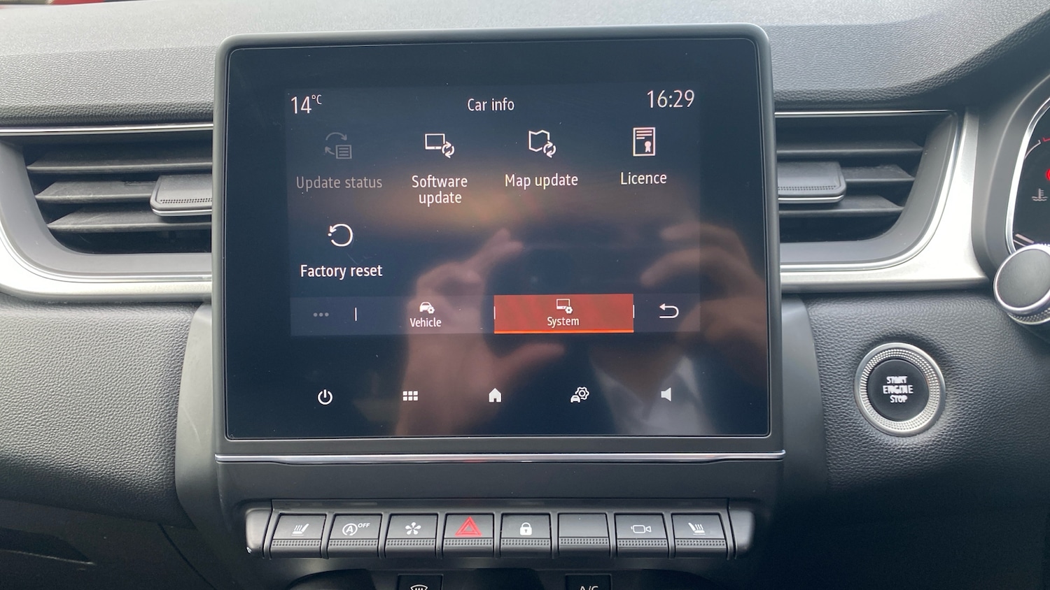 Used Renault Captur 2020 for sale - 76120100: Photo 42