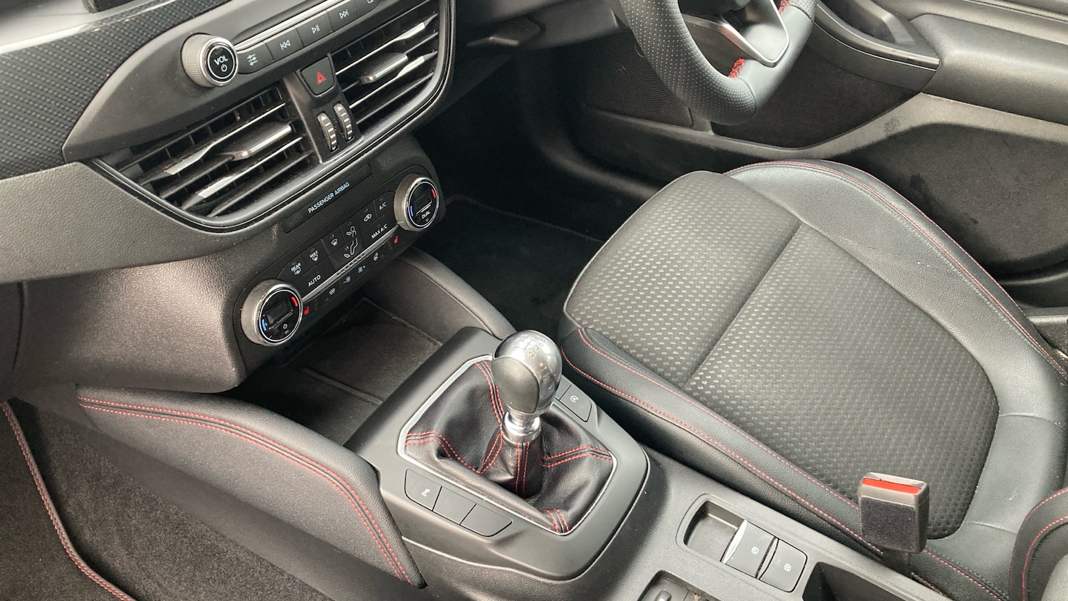 Used Ford Focus 2022 for sale - 77643602: Photo 13