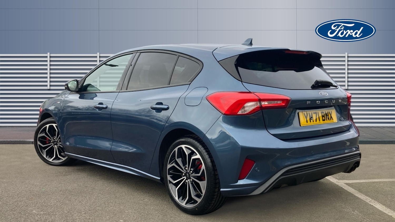 Used Ford Focus 2022 for sale - 77643602: Photo 2