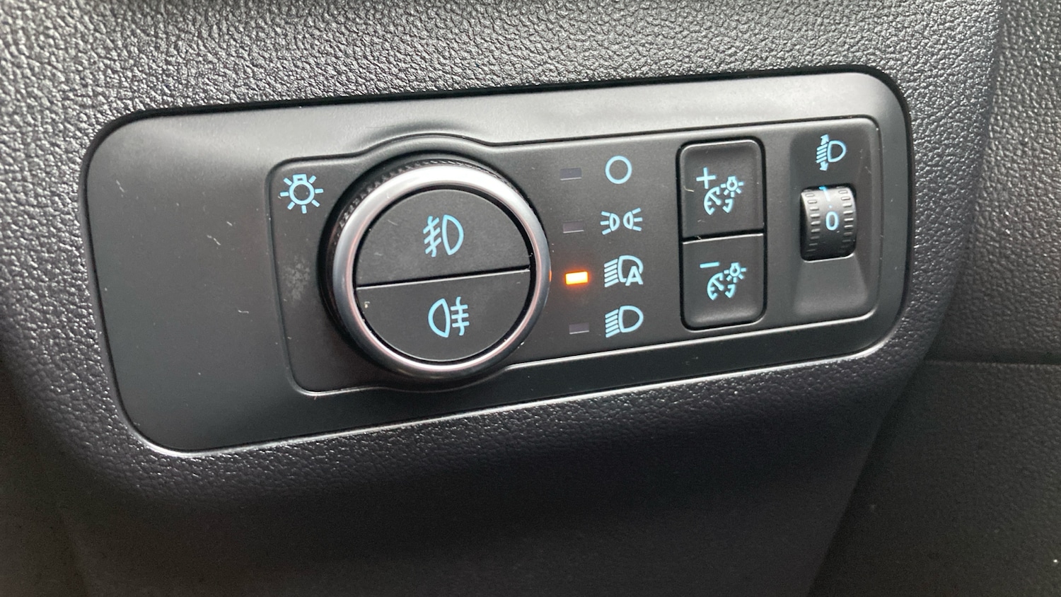 Used Ford Kuga 2025 for sale - 77541873: Photo 29