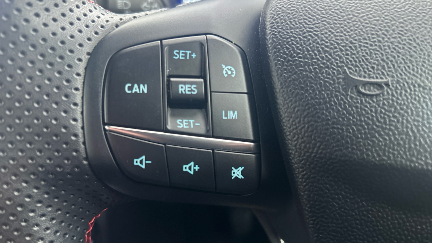 Used Ford Puma 2023 for sale - 77032748: Photo 24