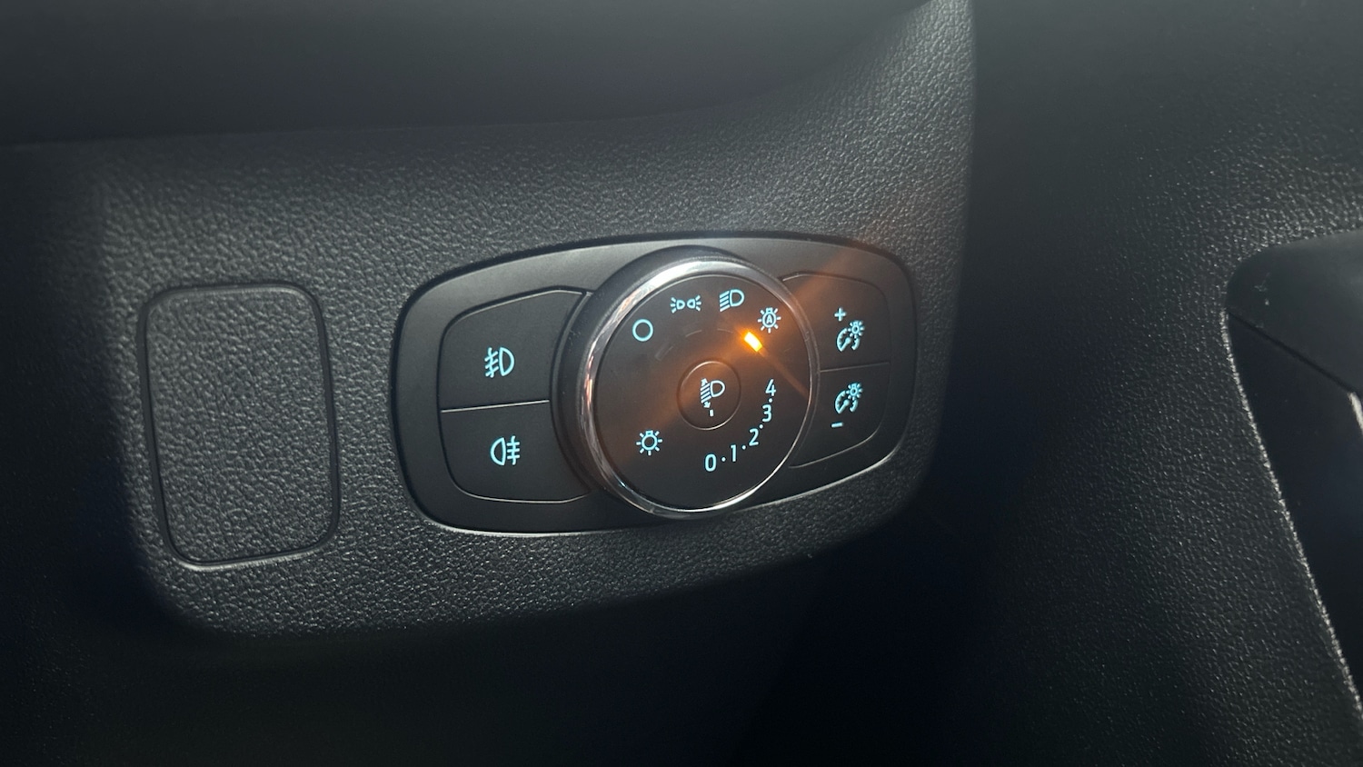 Used Ford Puma 2023 for sale - 77032748: Photo 26