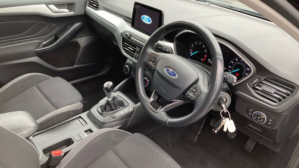 Used Ford Focus 2019 for sale - 76299265: Photo 11