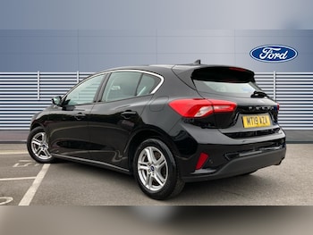 Used Ford Focus 2019 for sale - 76299265: Photo 2