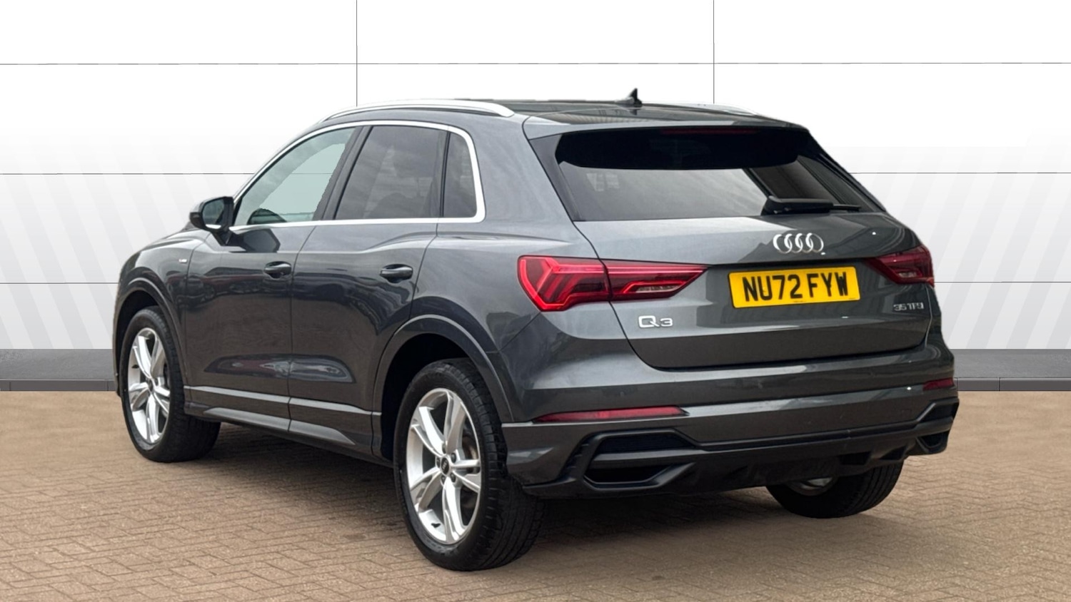 Used Audi Q3 2022 for sale - 77363950: Photo 2