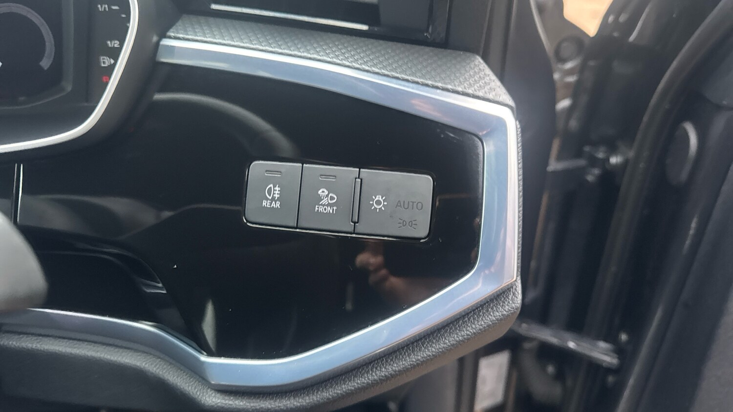 Used Audi Q3 2022 for sale - 77363950: Photo 41