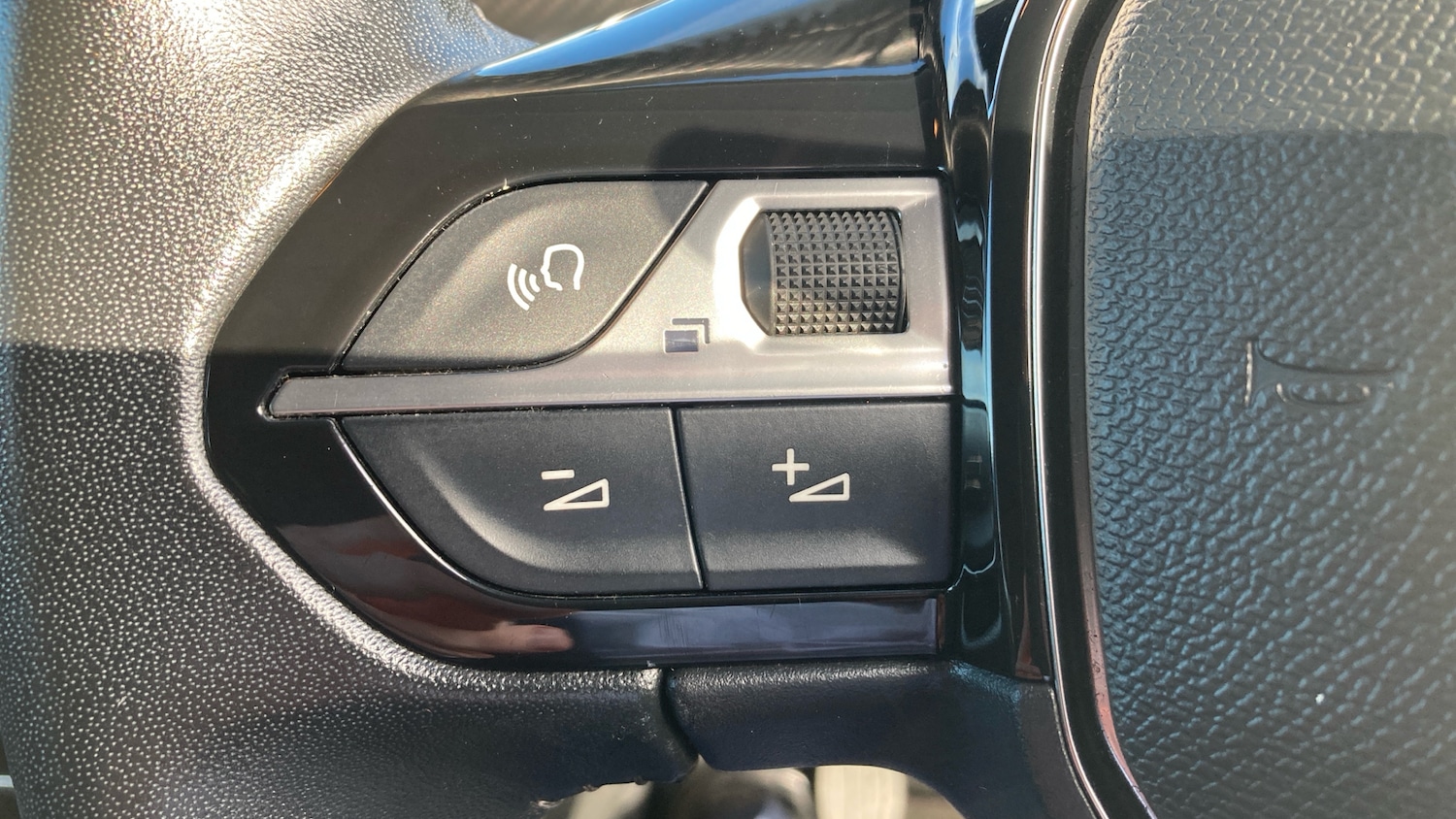 Used Peugeot 208 2020 for sale - 77579438: Photo 29