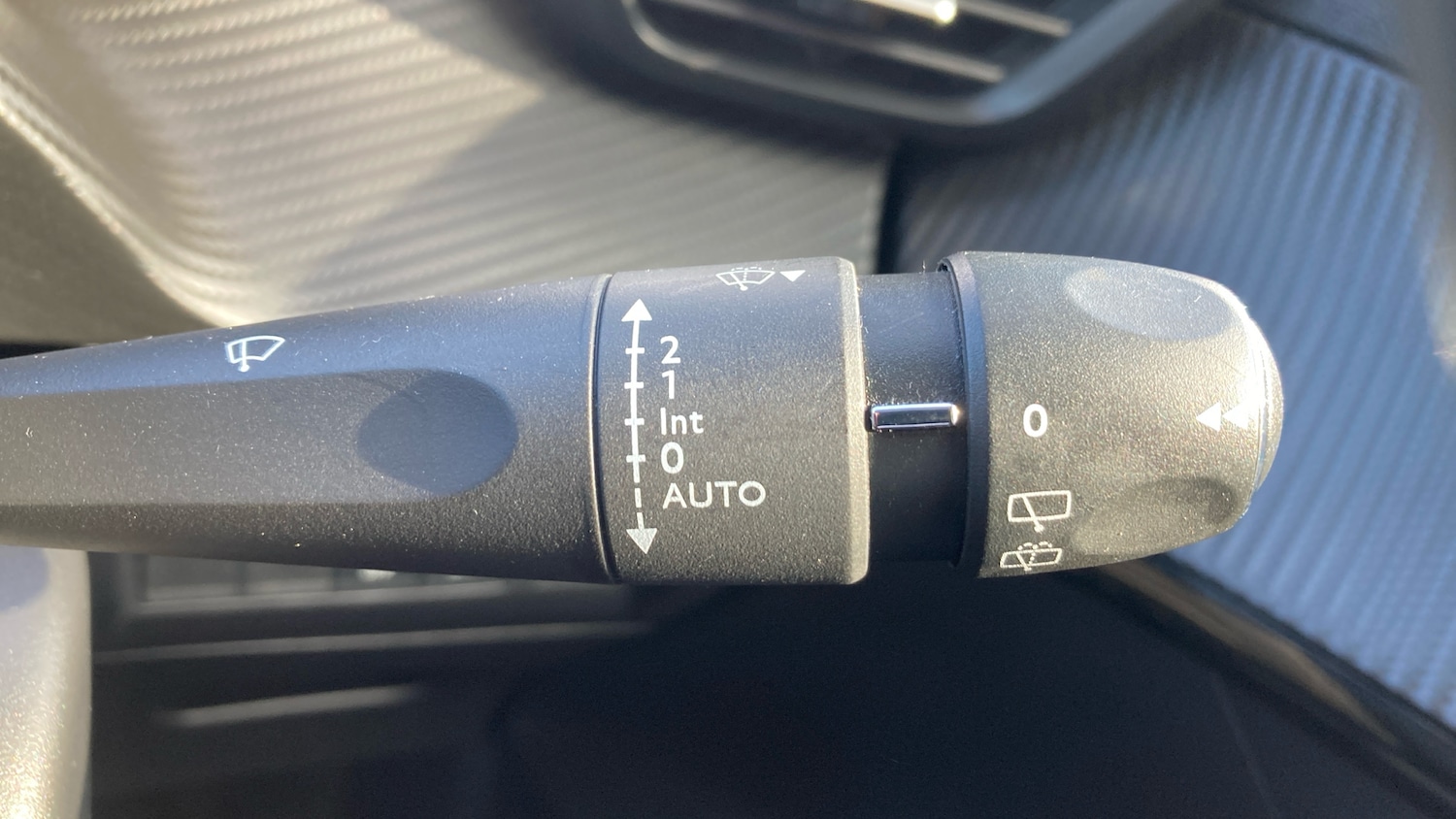 Used Peugeot 208 2020 for sale - 77579438: Photo 30