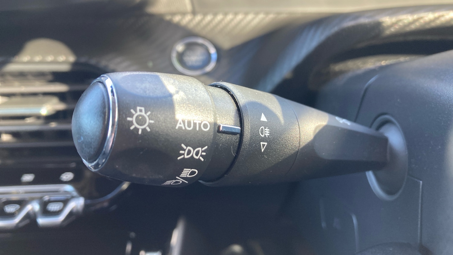 Used Peugeot 208 2020 for sale - 77579438: Photo 31