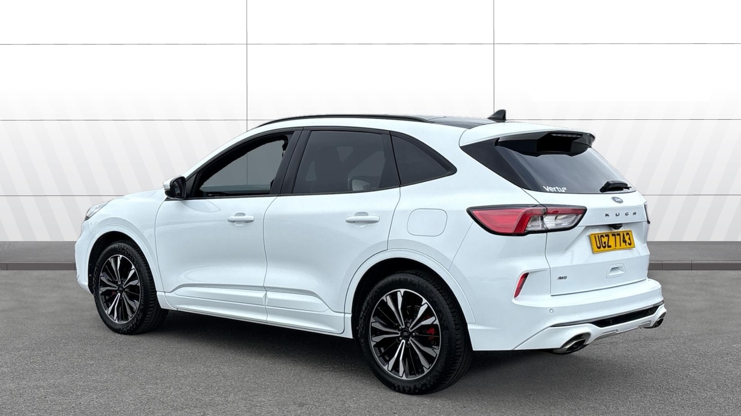 Used Ford Kuga 2021 for sale - 77329069: Photo 2