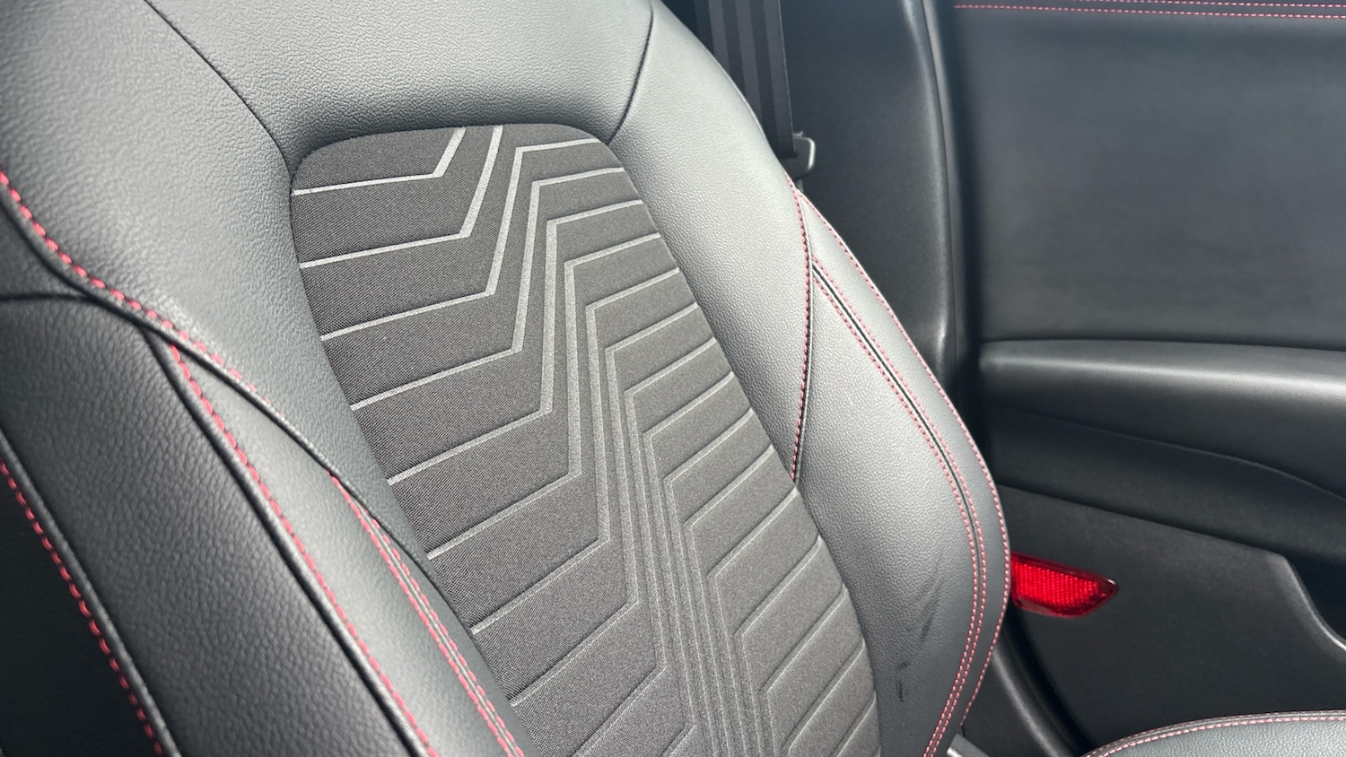 Used Ford Puma 2023 for sale - 77048008: Photo 31