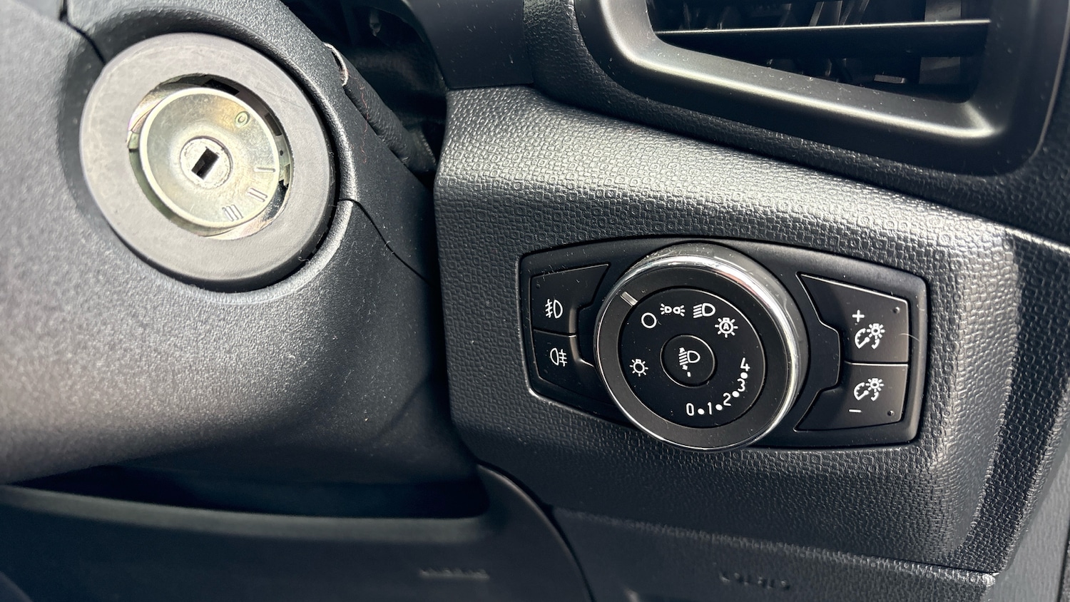 Used Ford Ecosport 2022 for sale - 76396842: Photo 25