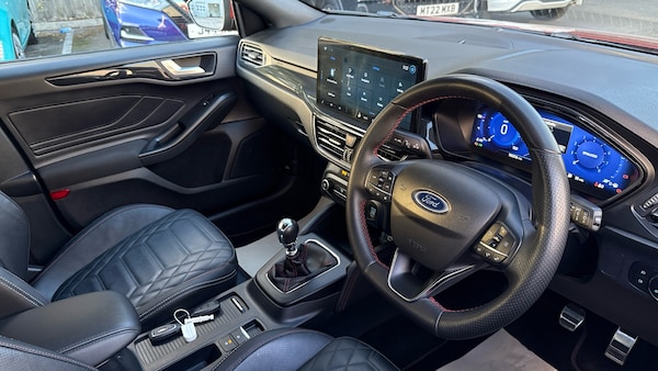 Used Ford Focus 2023 for sale - 76193808: Photo 11