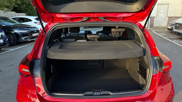Used Ford Focus 2023 for sale - 76193808: Photo 4