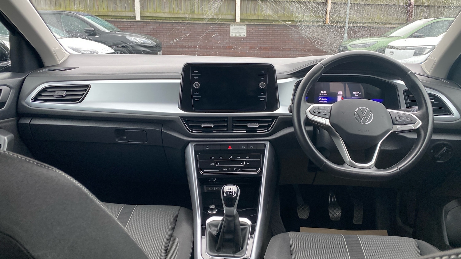 Used Volkswagen T-Roc 2023 for sale - 77005827: Photo 10