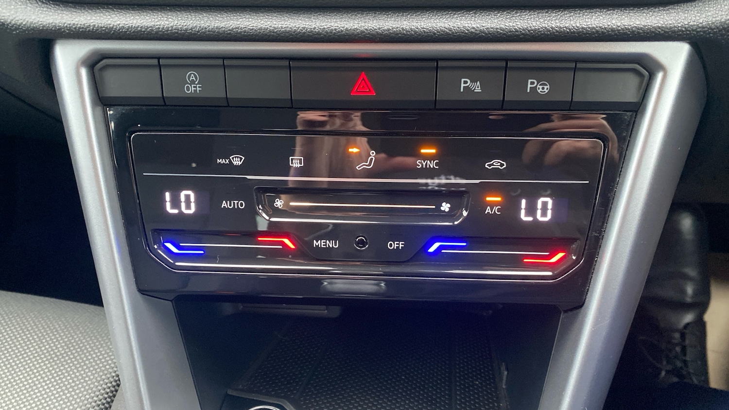 Used Volkswagen T-Roc 2023 for sale - 77005827: Photo 27