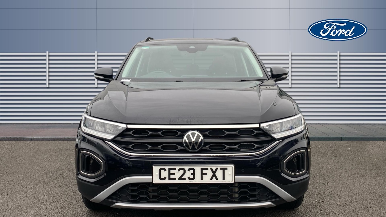 Used Volkswagen T-Roc 2023 for sale - 77005827: Photo 3