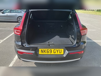 Used Volvo XC40 2019 for sale - 78993119: Photo