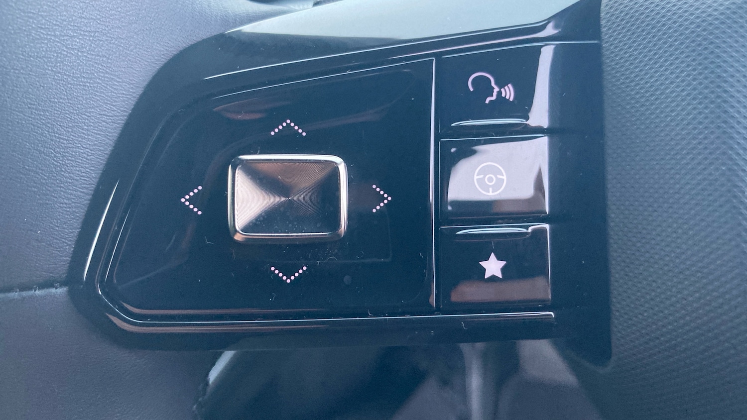 Used MG MG4 2023 for sale - 77687929: Photo 32