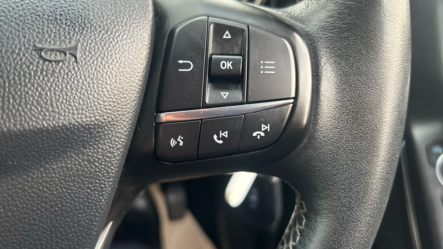 Used Ford Fiesta 2018 for sale - 77112863: Photo 41