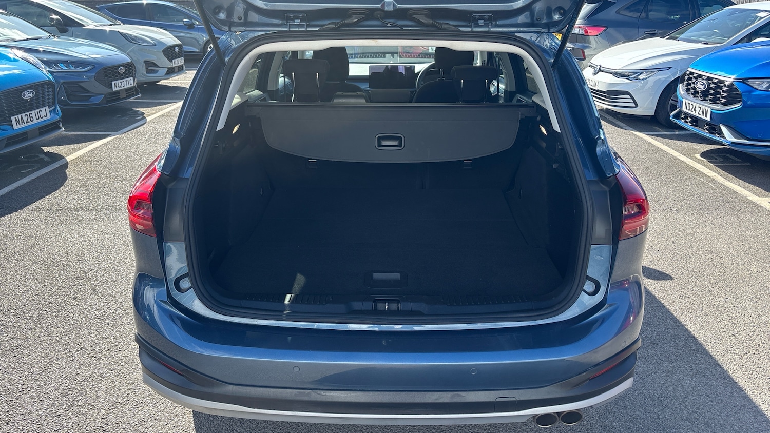 Used Ford Focus 2023 for sale - 78109094: Photo 4