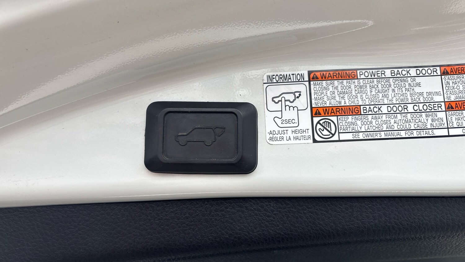 Used Toyota RAV4 2017 for sale - 77403777: Photo 29