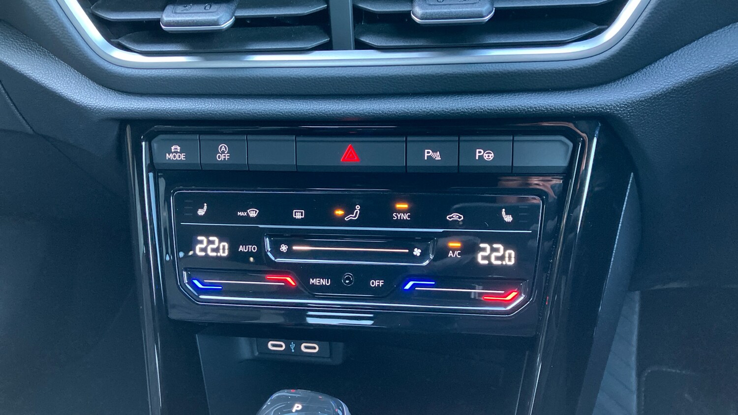 Used Volkswagen T-Roc 2025 for sale - 77591883: Photo 13