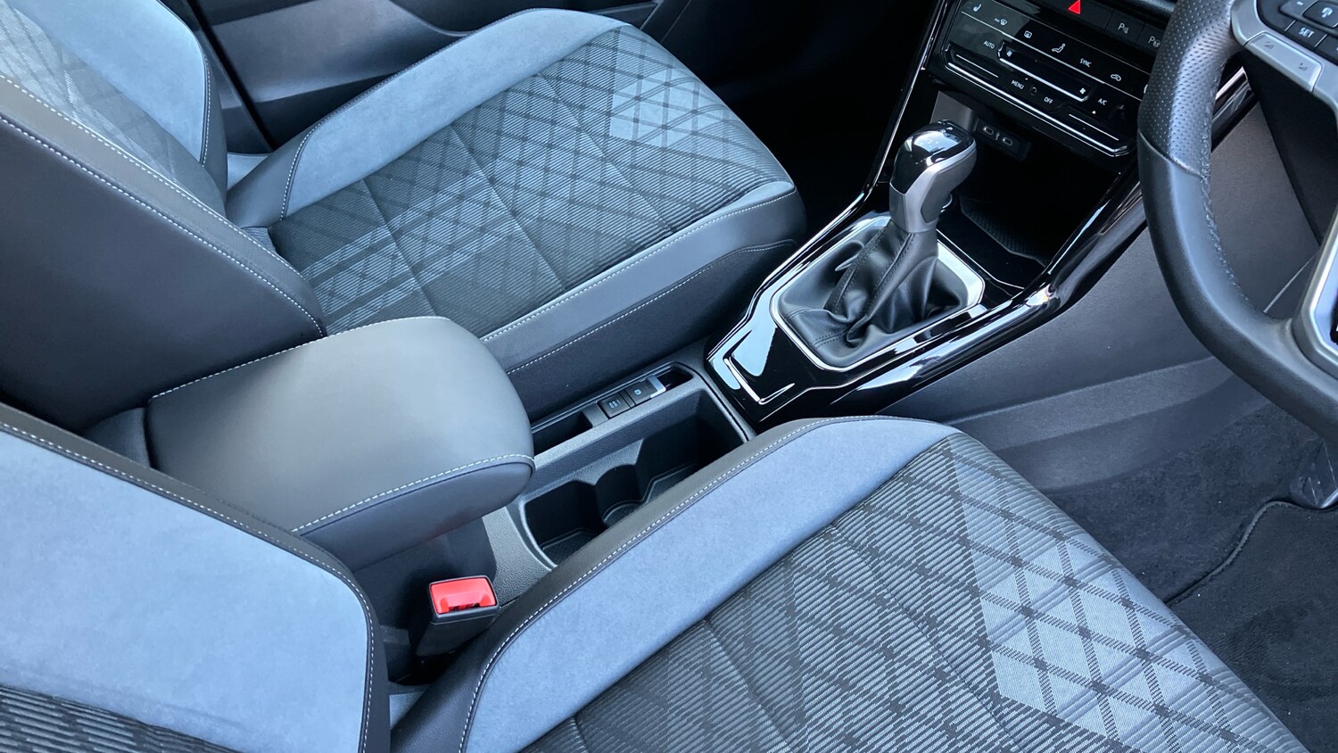 Used Volkswagen T-Roc 2025 for sale - 77591883: Photo 14