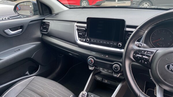 Used Kia Stonic 2021 for sale - 76102815: Photo 14