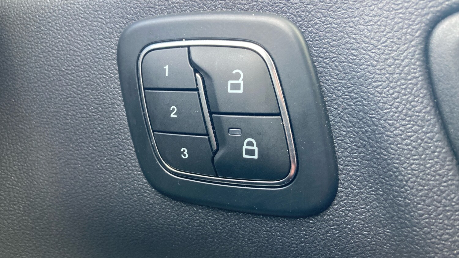 Used Ford Kuga 2025 for sale - 77962116: Photo 26