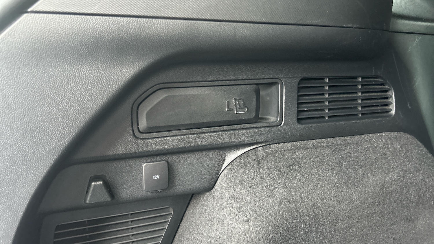 Used Ford Kuga 2023 for sale - 76321685: Photo 27