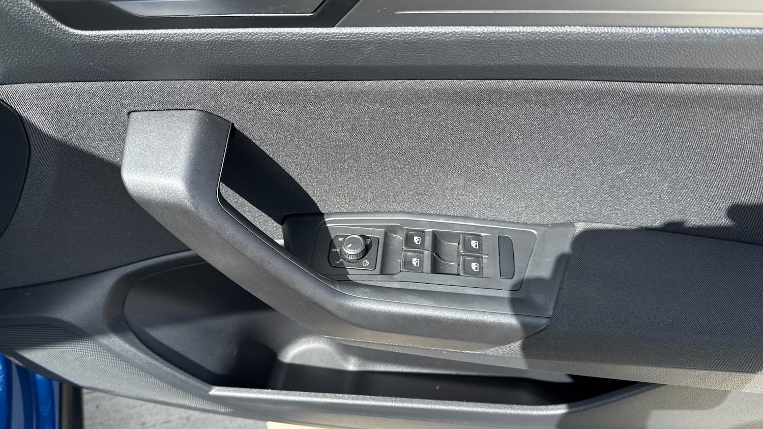 Used Volkswagen T-Roc 2021 for sale - 76332707: Photo 34