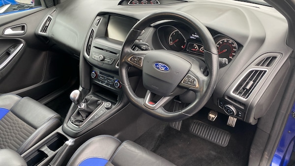 Used Ford Focus 2015 for sale - 76102816: Photo 11