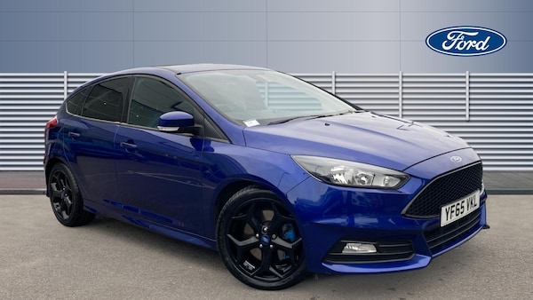 Used Ford Focus 2015 for sale - 76102816: Photo 1