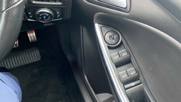 Used Ford Focus 2015 for sale - 76102816: Photo 27