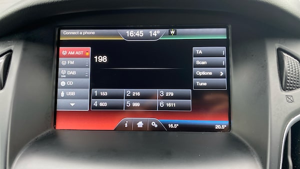 Used Ford Focus 2015 for sale - 76102816: Photo 38